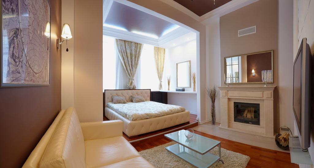 Apartment On Konyskogo Lviv Bagian luar foto